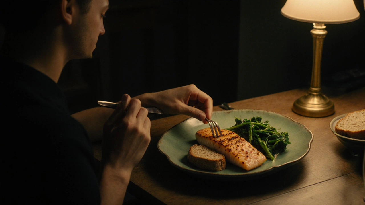 Lehká večeře s rybou, zeleninou a celozrnným chlebem v klidné atmosféře.